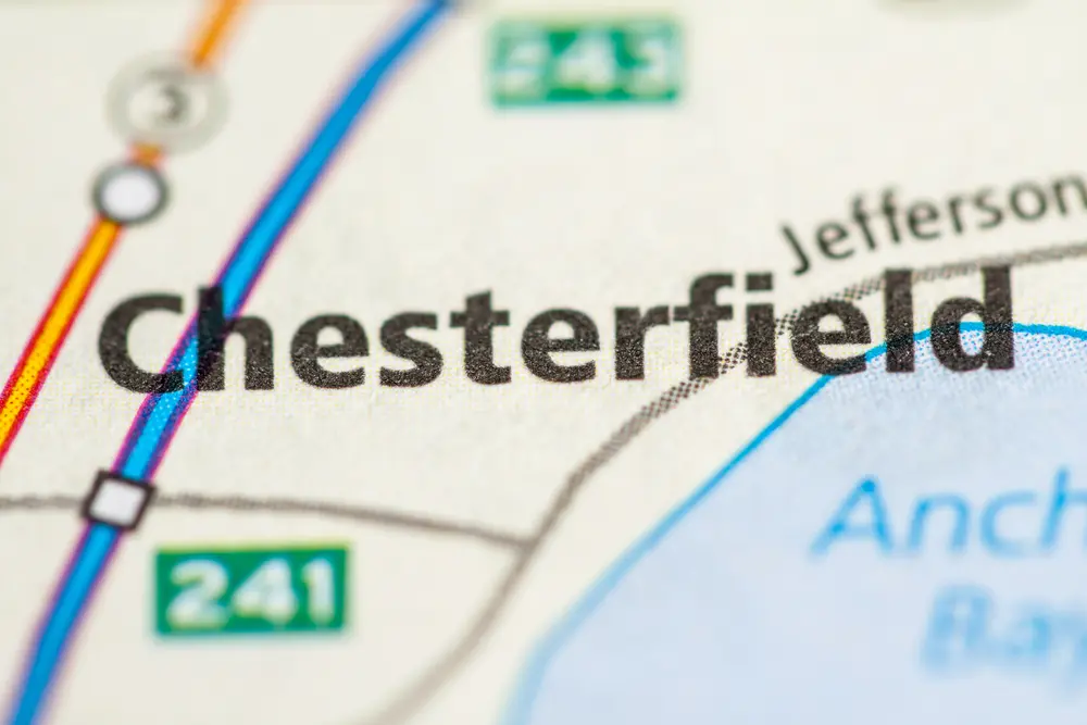 chesterfield michigan on a geographical map