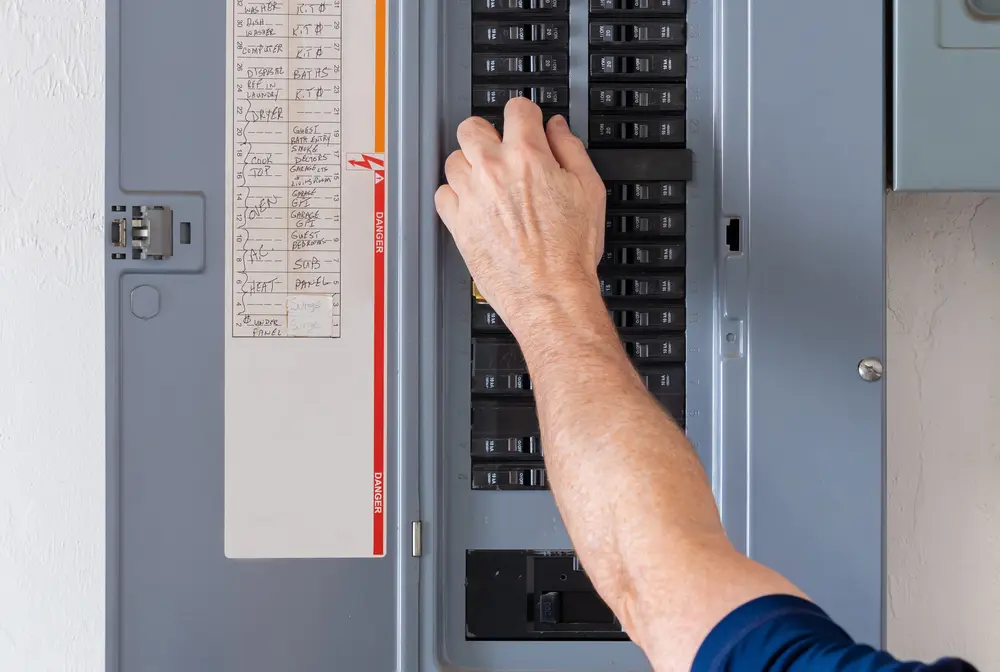 resetting tripped circuit breaker